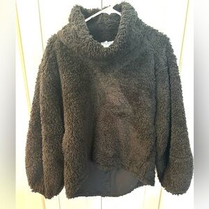 Lululemon Thick Cozy Black Sherpa Pullover